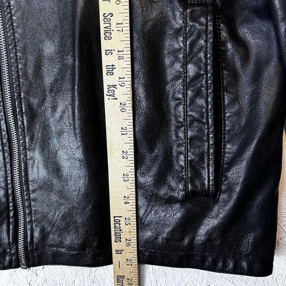 Wilson Leather Moto Jacket Men’s Size XL Soft Leather Zippers Work - Picture 13 of 16